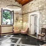 Gorgeous Home In Ragusa * 라구사