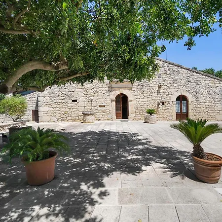 펜션 Gorgeous Home In Ragusa 라구사